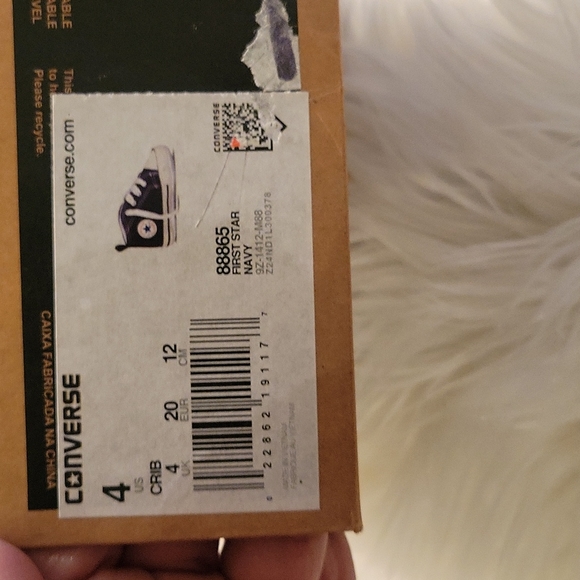 Converse Shoes - Picture 2 of 7